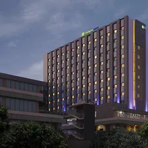 4* ホテル Express Gurugram Sector 50 By Ihg